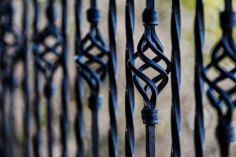 fence-450670_1920_Steve-Buissinne
